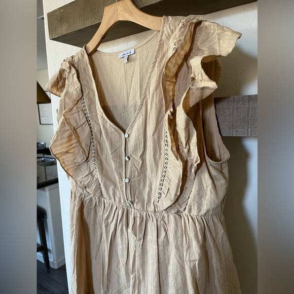 White Birch|Tan Prairie Ruffle Dress with Eyelet Stitching Border, Size 1X••• - Picture 7 of 16